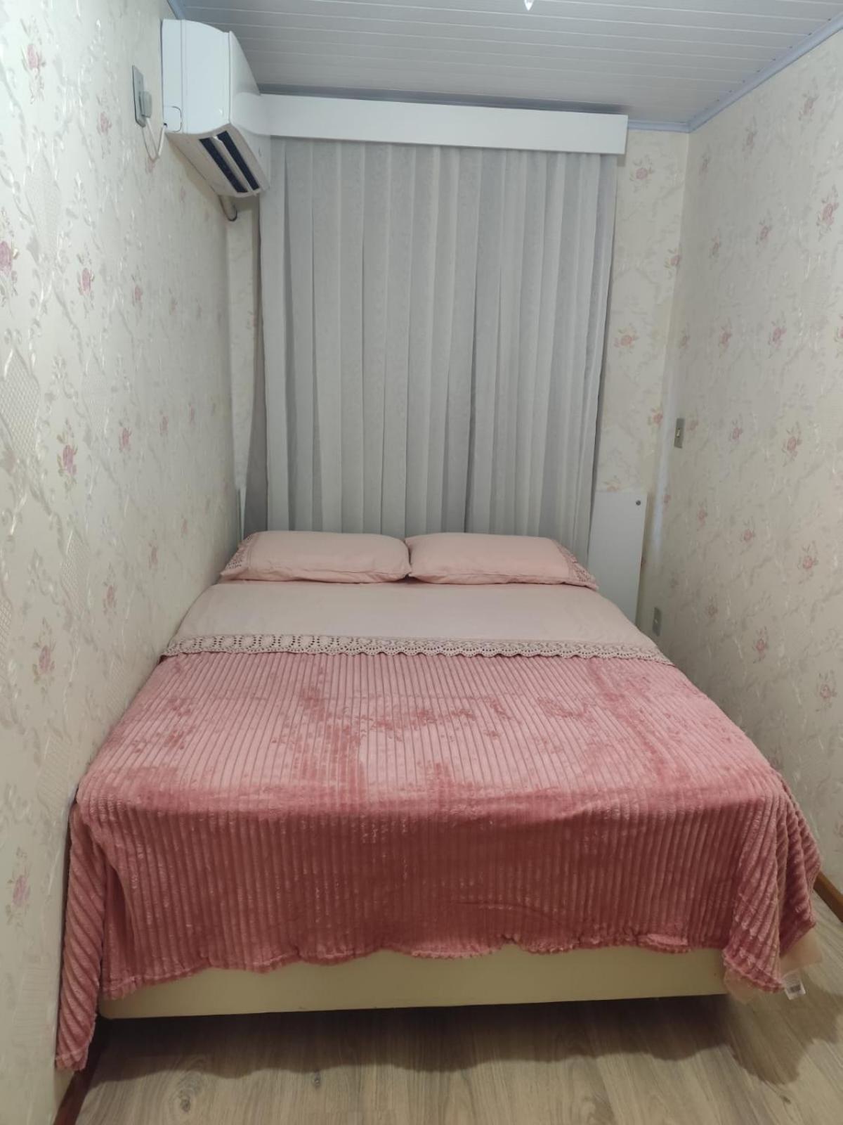Quarto Duplo